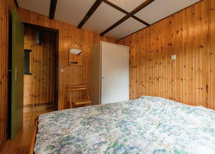 Chalé With Garden Maboge